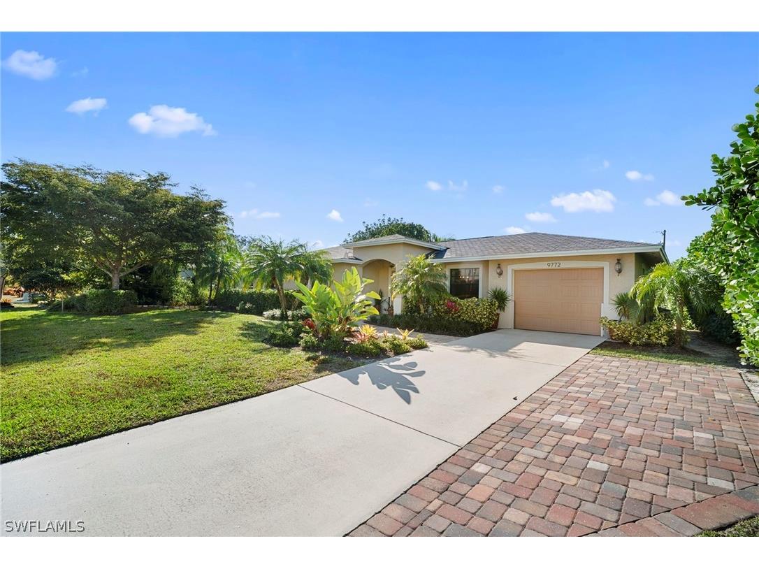 9772 Bobwhite Lane Bonita Springs FL 34135 226008999 image1