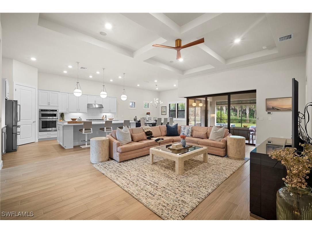 9774 Everglades Drive Naples FL 34120 225079616 image1