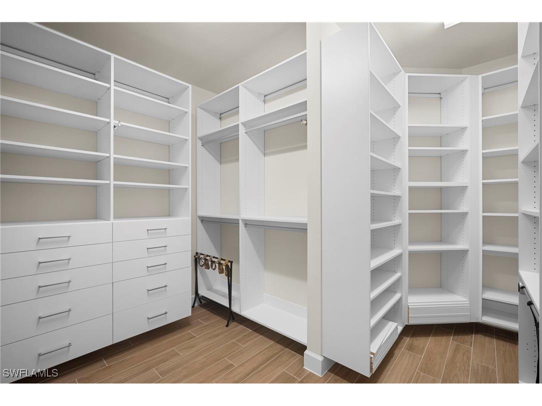 9774 Everglades Drive Naples FL 34120 225079616 image28