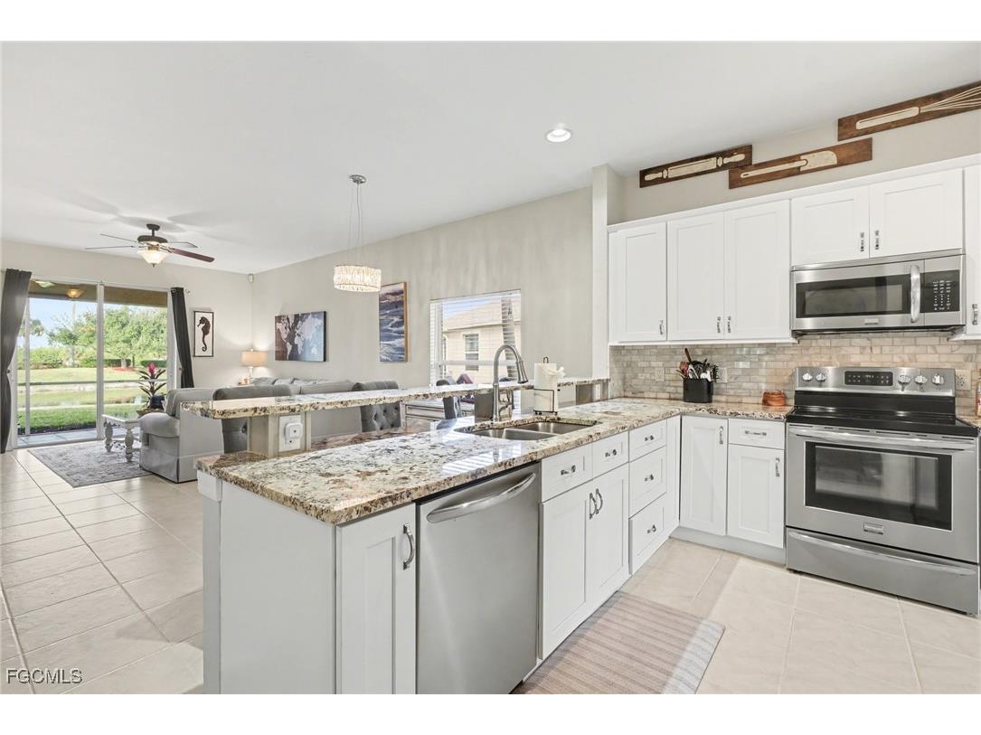 9776 Mendocino Drive Fort Myers FL 33919 2026000468 image7