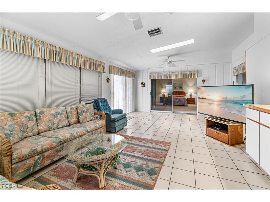 9777 Oakcrest Court Lehigh Acres FL 33936 2026008969 image28