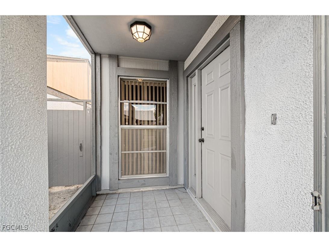 9777 Oakcrest Court Lehigh Acres FL 33936 2026008969 image5