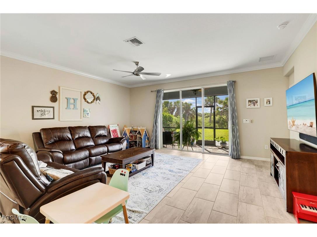 9778 Mirada Boulevard Fort Myers FL 33908 2025004438 image12