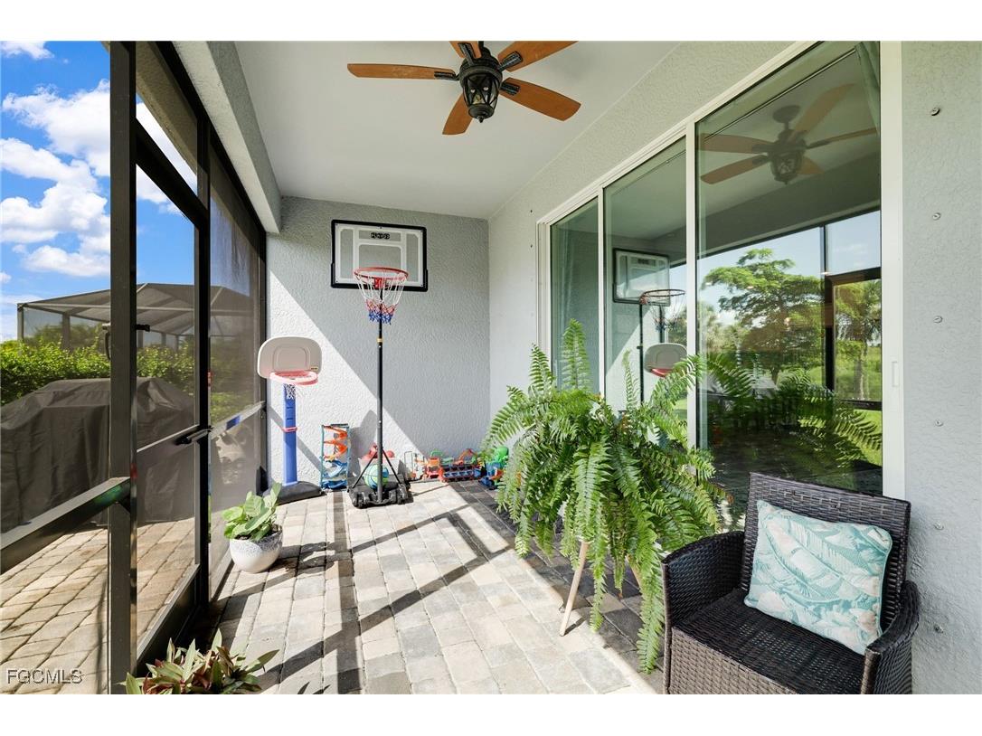 9778 Mirada Boulevard Fort Myers FL 33908 2025004438 image27
