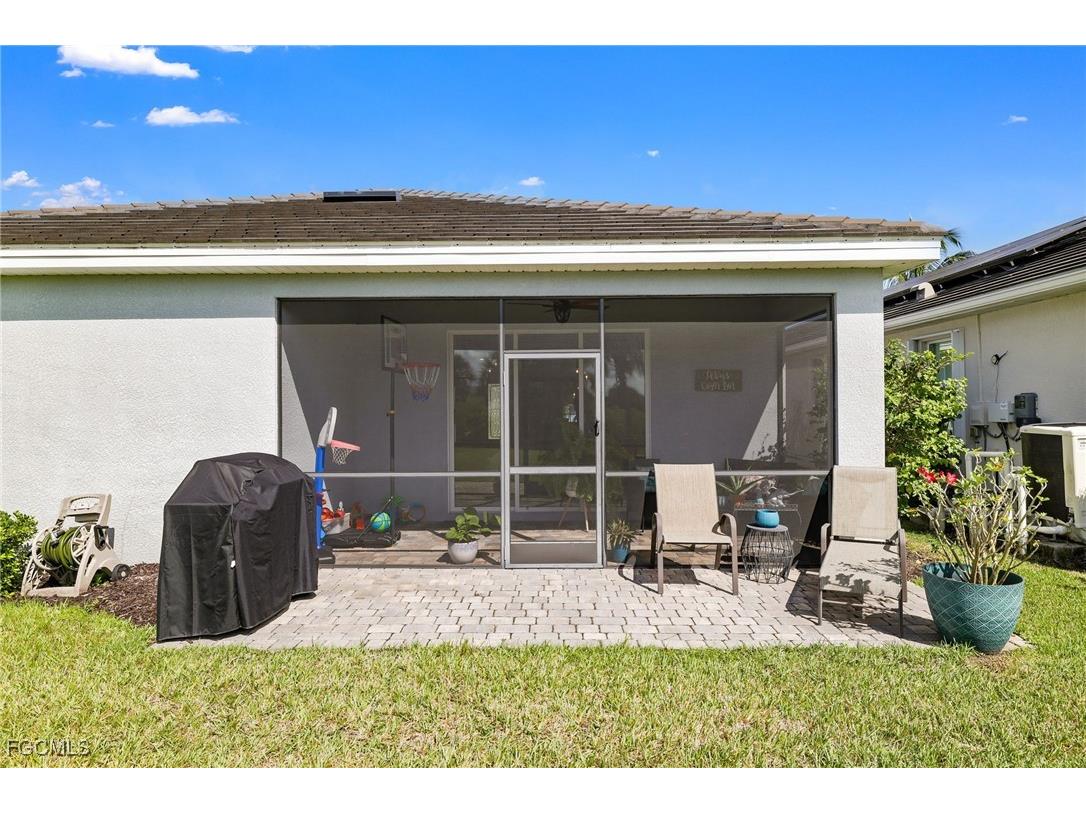 9778 Mirada Boulevard Fort Myers FL 33908 2025004438 image28