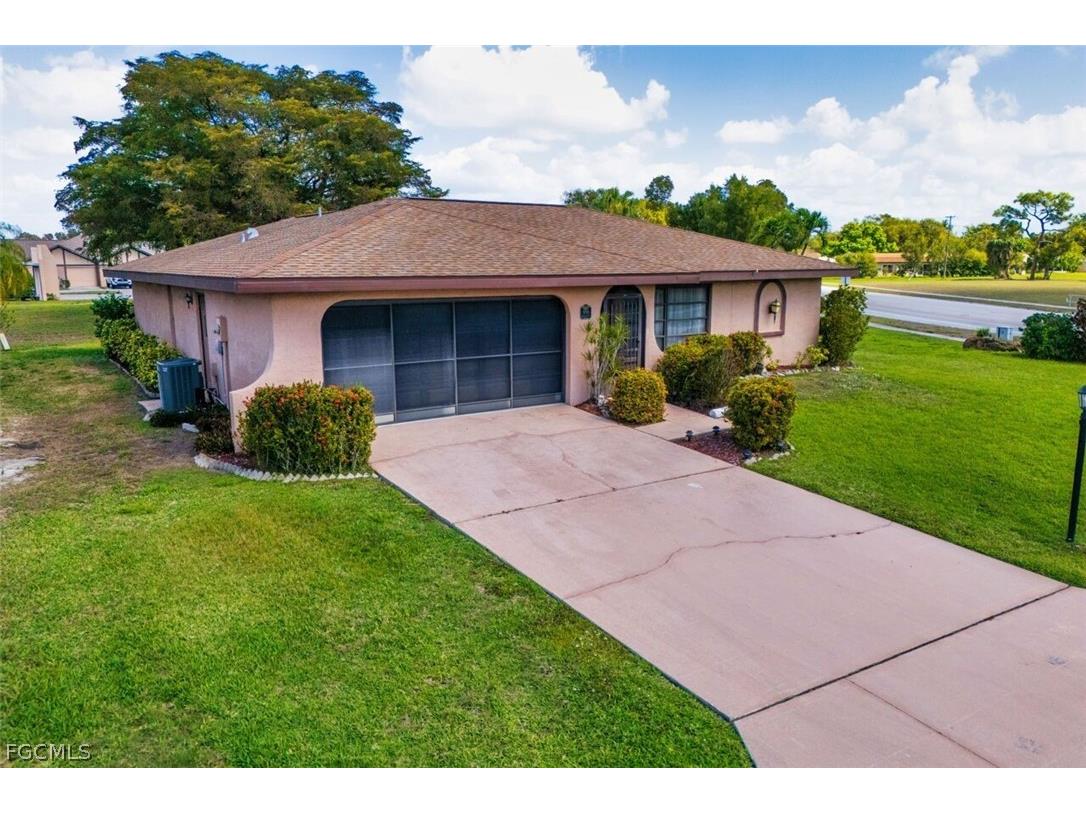 9780 Owlclover Street Fort Myers FL 33919 2026012862 image4