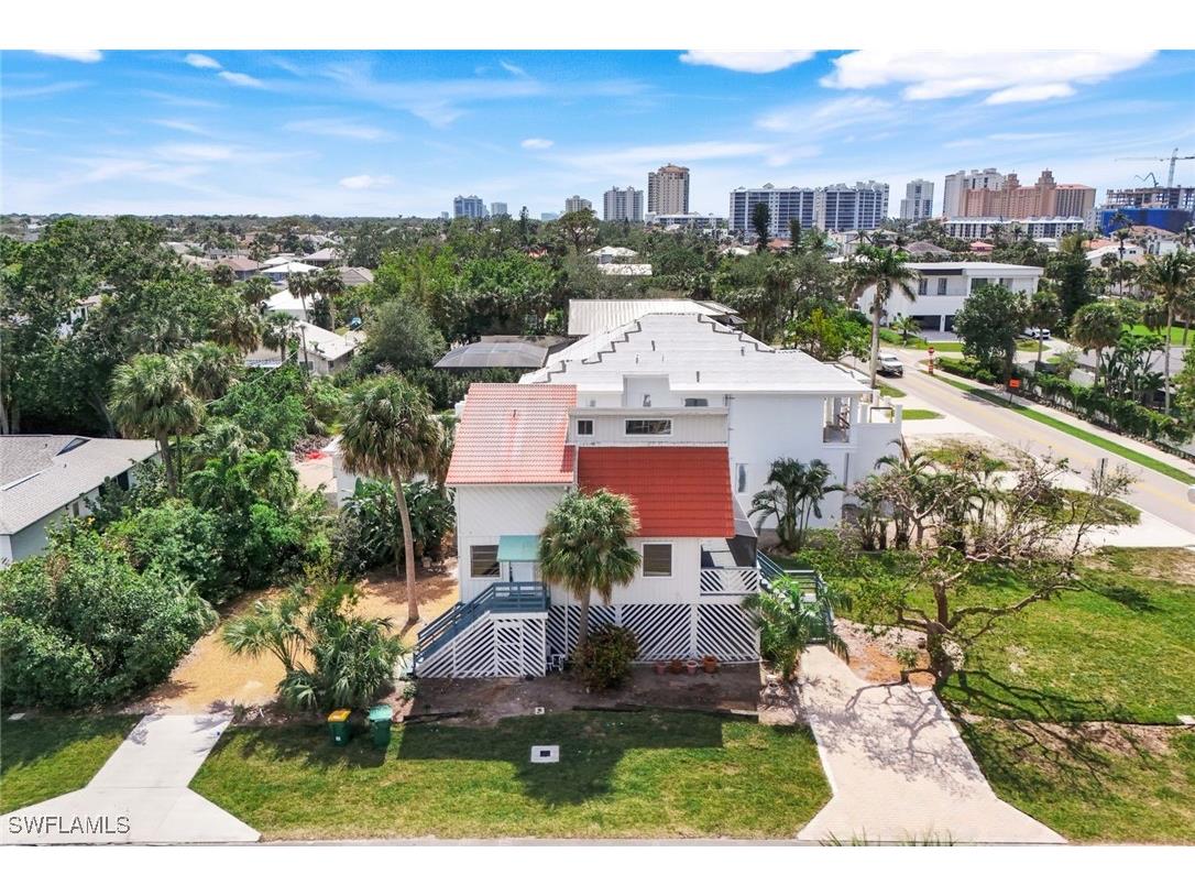 9780 Vanderbilt Drive Naples FL 34108 225018694 image1