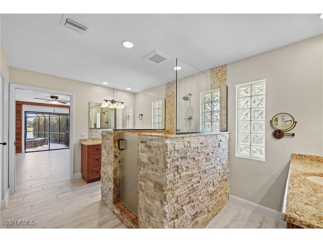 9782 Campbell Circle Naples FL 34109 225058092 image13