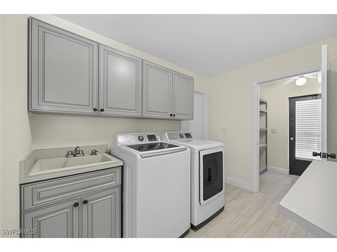 9782 Campbell Circle Naples FL 34109 225058092 image20