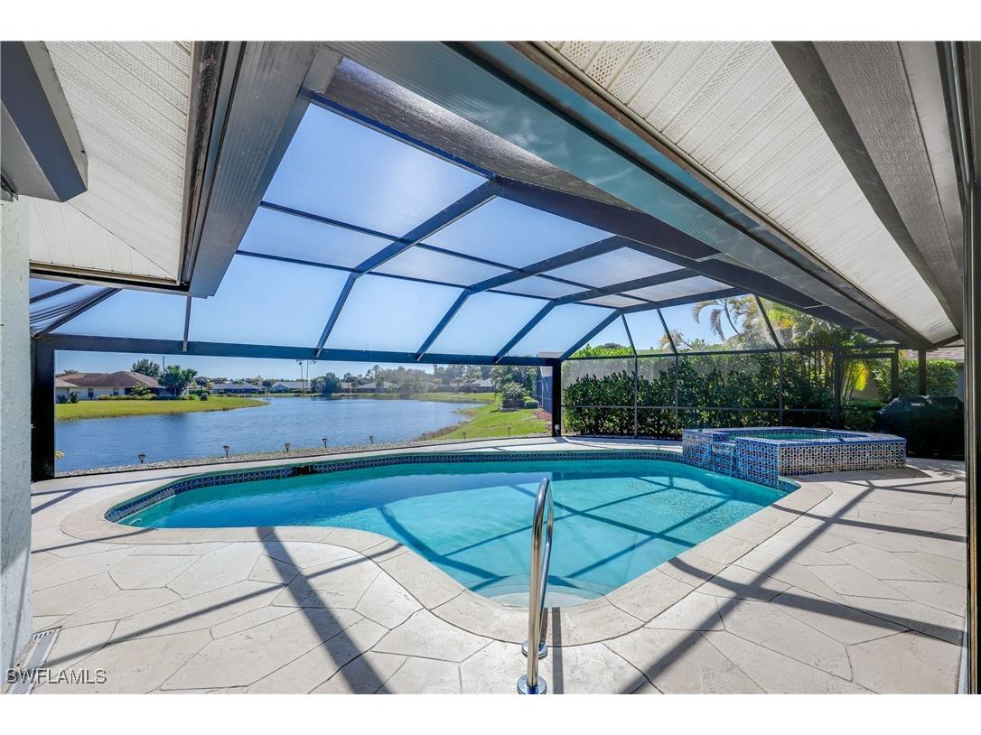 9782 Campbell Circle Naples FL 34109 225058092 image21