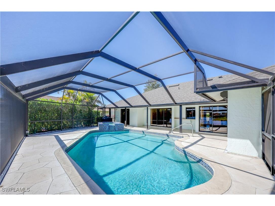 9782 Campbell Circle Naples FL 34109 225058092 image22