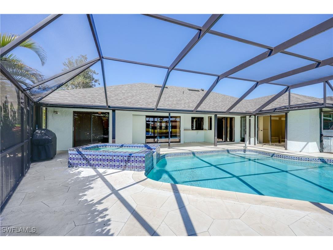 9782 Campbell Circle Naples FL 34109 225058092 image23