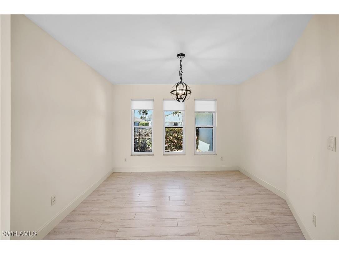 9782 Campbell Circle Naples FL 34109 225058092 image5