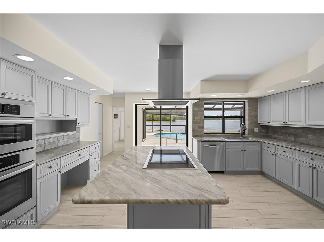 9782 Campbell Circle Naples FL 34109 225058092 image8