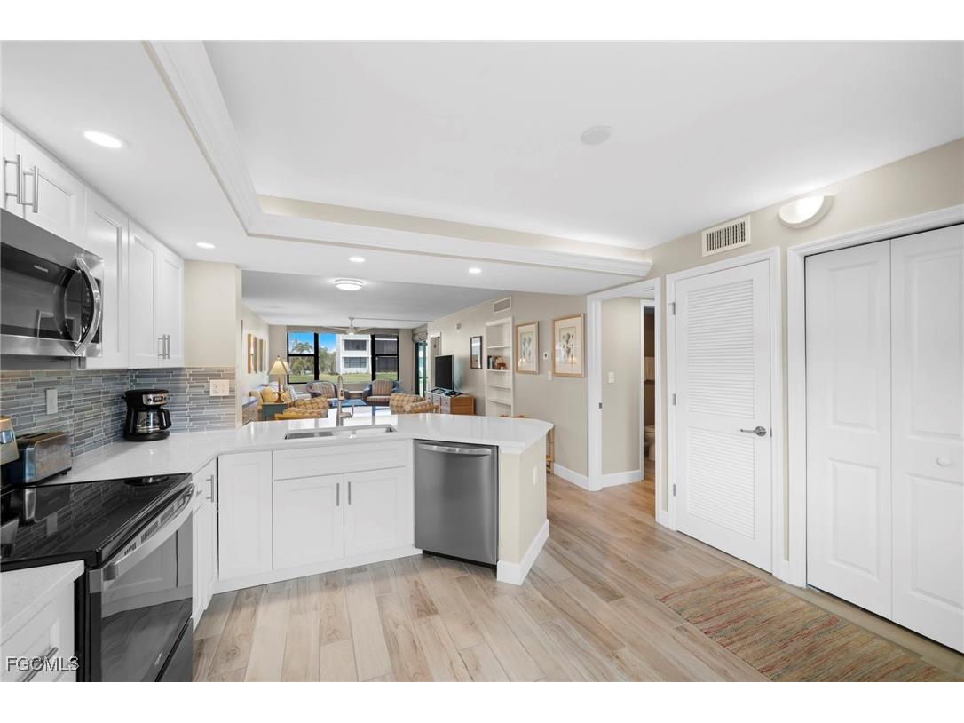 979 E Gulf Drive #C331 Sanibel FL 33957 2025016850 image7