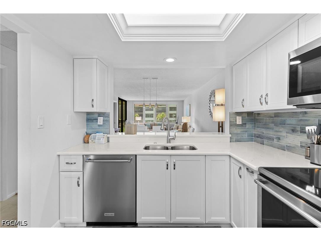 979 E Gulf Drive #D-462 Sanibel FL 33957 2026015043 image2