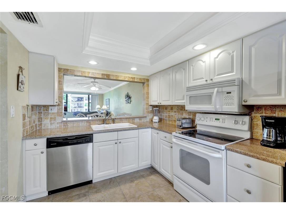 979 E Gulf Drive #D452 Sanibel FL 33957 2026011853 image13