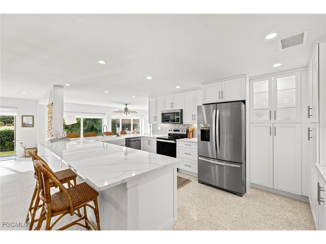 979 Whelk Drive Sanibel FL 33957 2025018902 image10