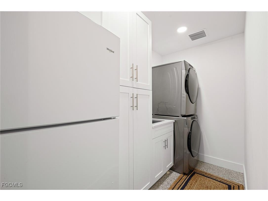 979 Whelk Drive Sanibel FL 33957 2025018902 image33