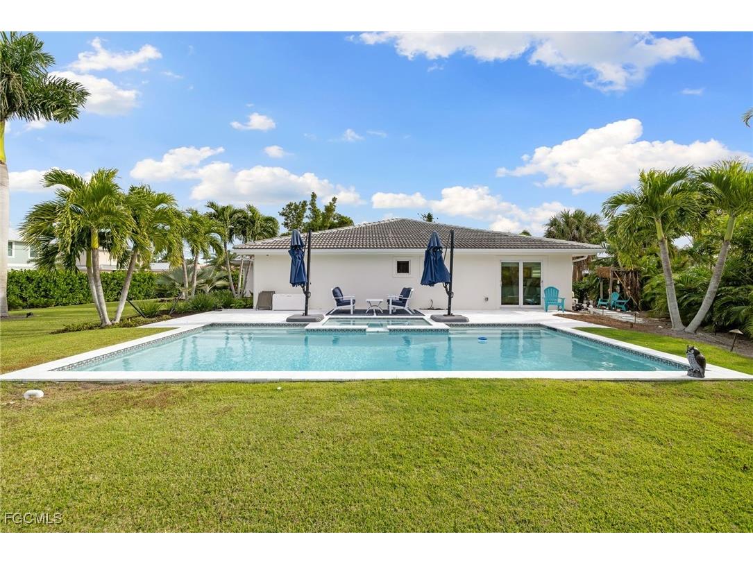 979 Whelk Drive Sanibel FL 33957 2025018902 image38