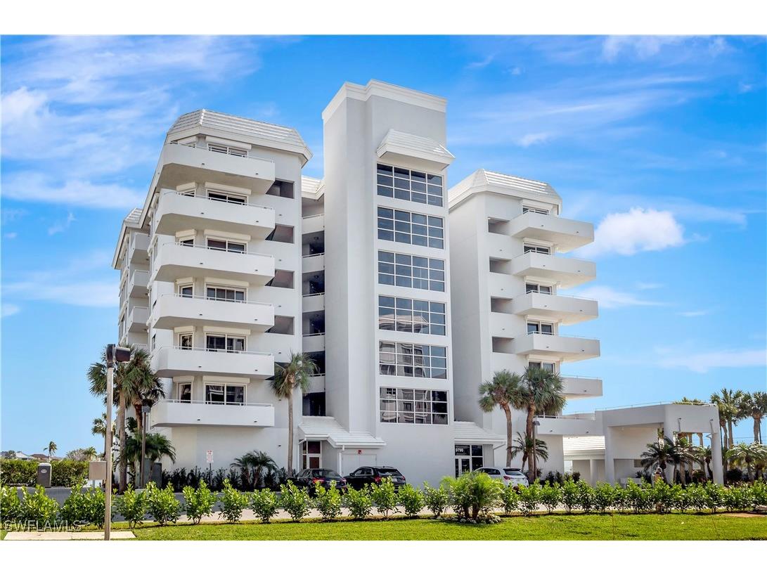 9790 Gulf Shore Drive #504 Naples FL 34108 224098571 image1