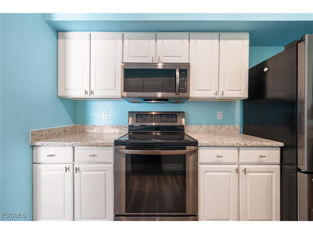 9792 Glen Heron Drive Bonita Springs FL 34135 2025018422 image12