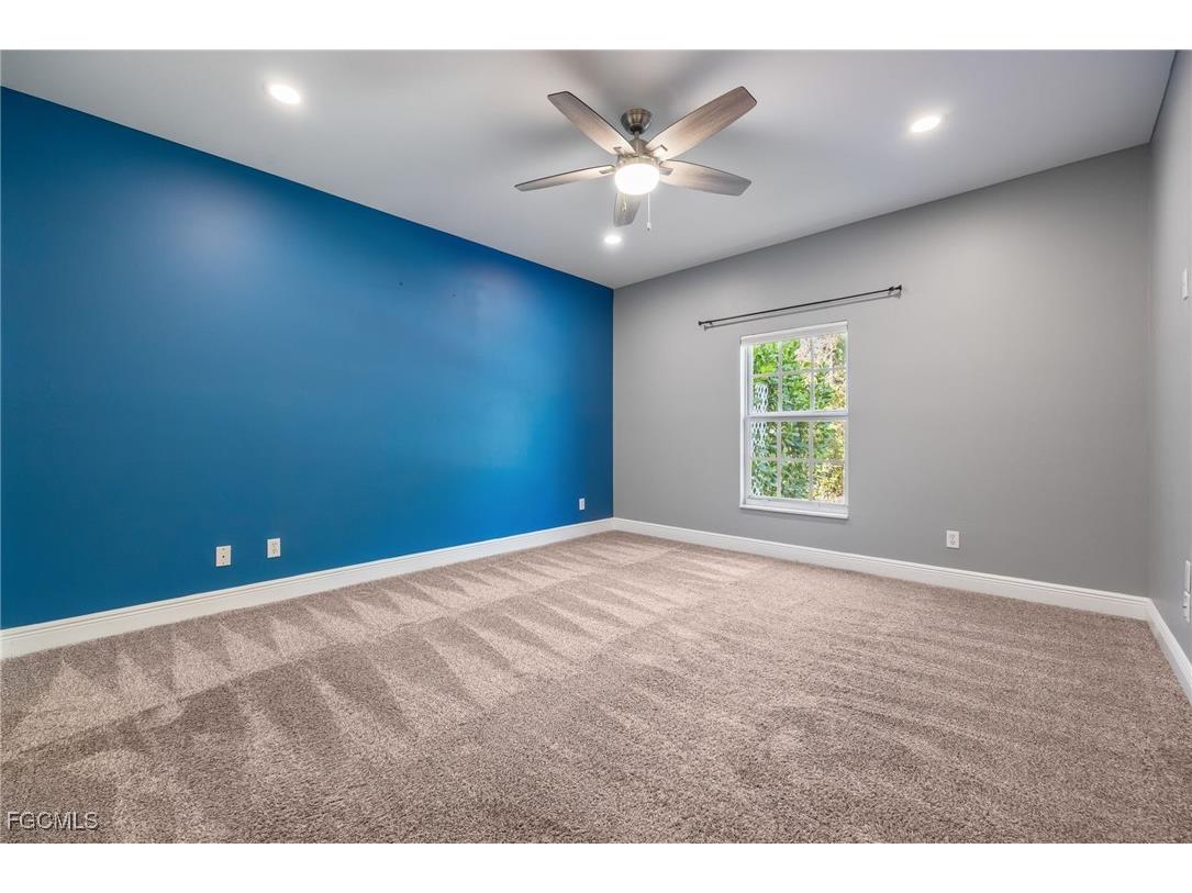 9792 Glen Heron Drive Bonita Springs FL 34135 2025018422 image15