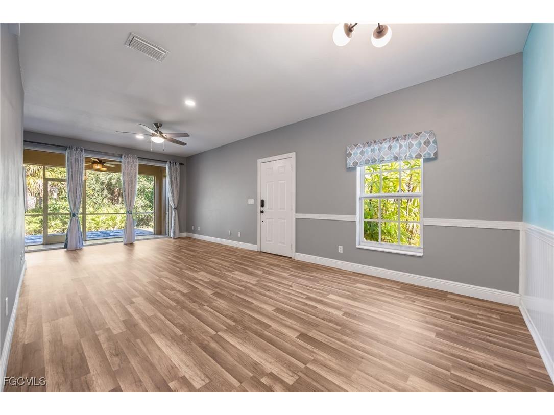 9792 Glen Heron Drive Bonita Springs FL 34135 2025018422 image6