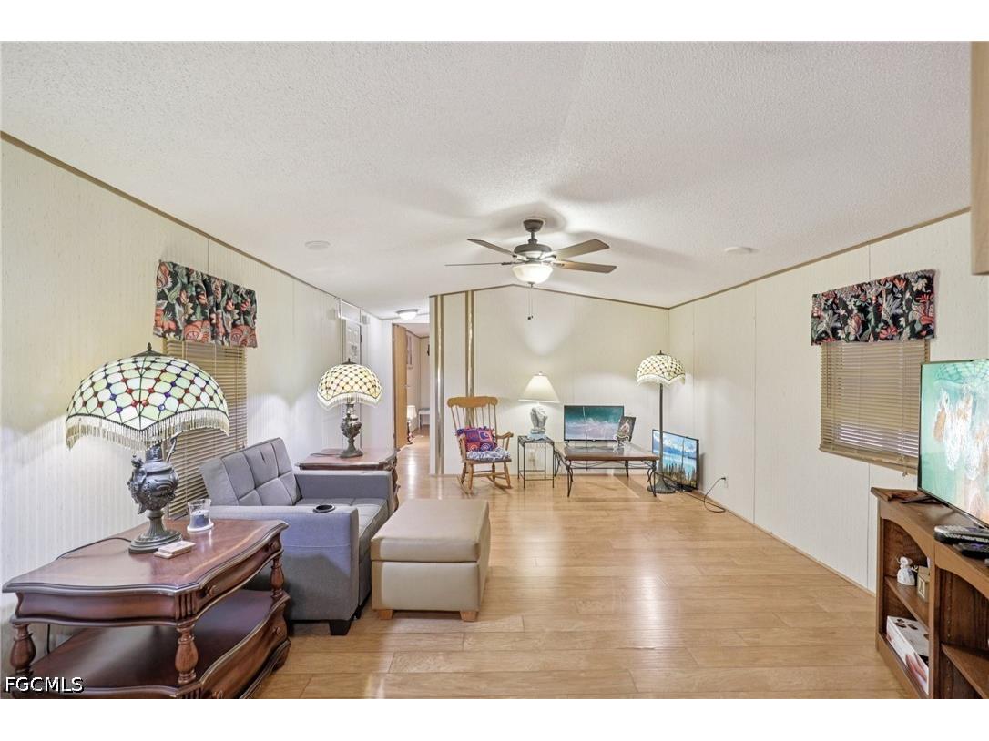 9798 Sugarberry Way Fort Myers FL 33905 2026014398 image6