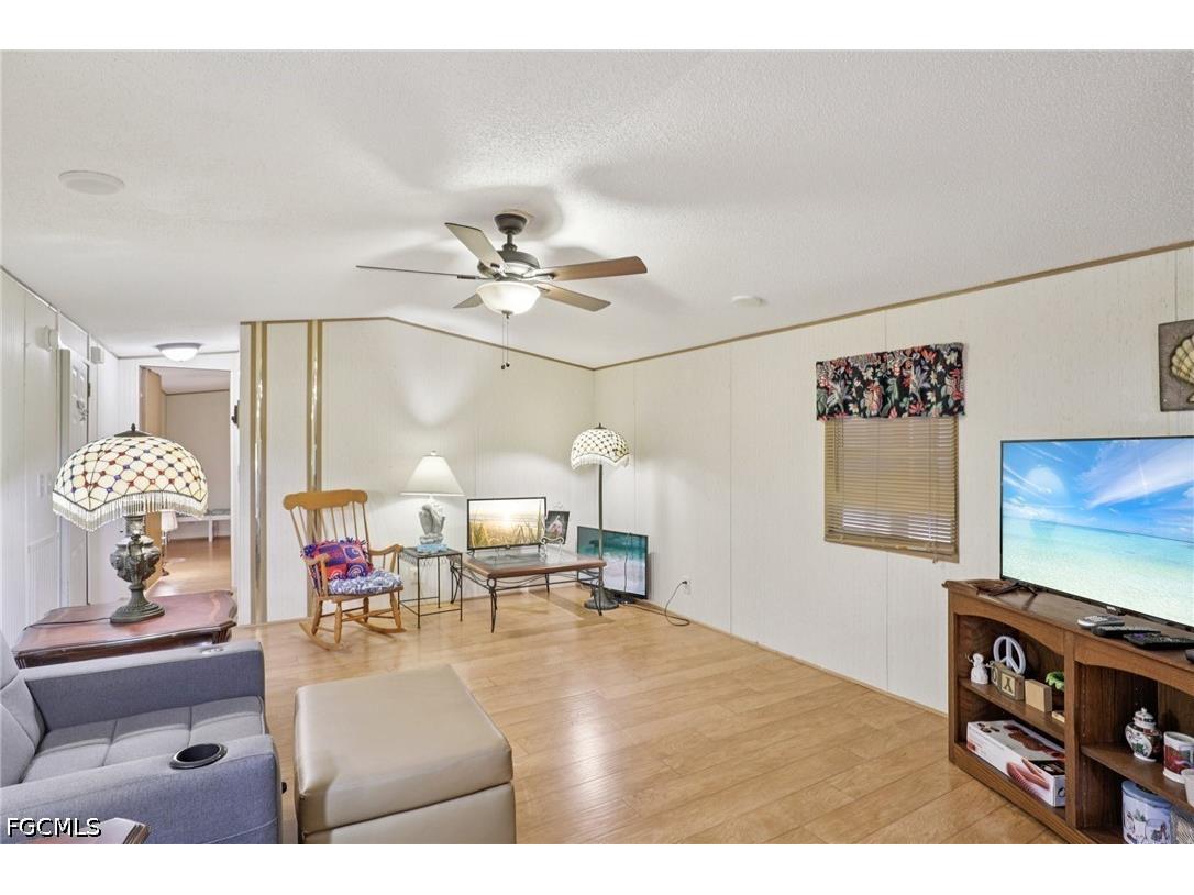 9798 Sugarberry Way Fort Myers FL 33905 2026014398 image7