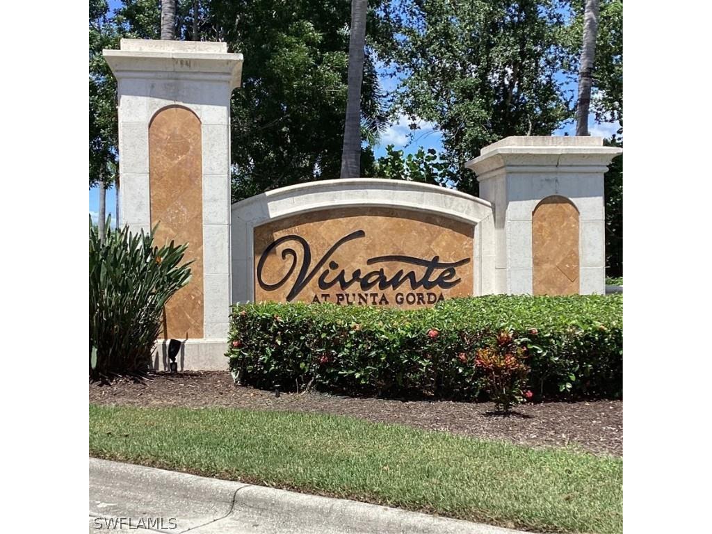 98 Vivante Boulevard #201 Punta Gorda FL 33950 224052814 image1