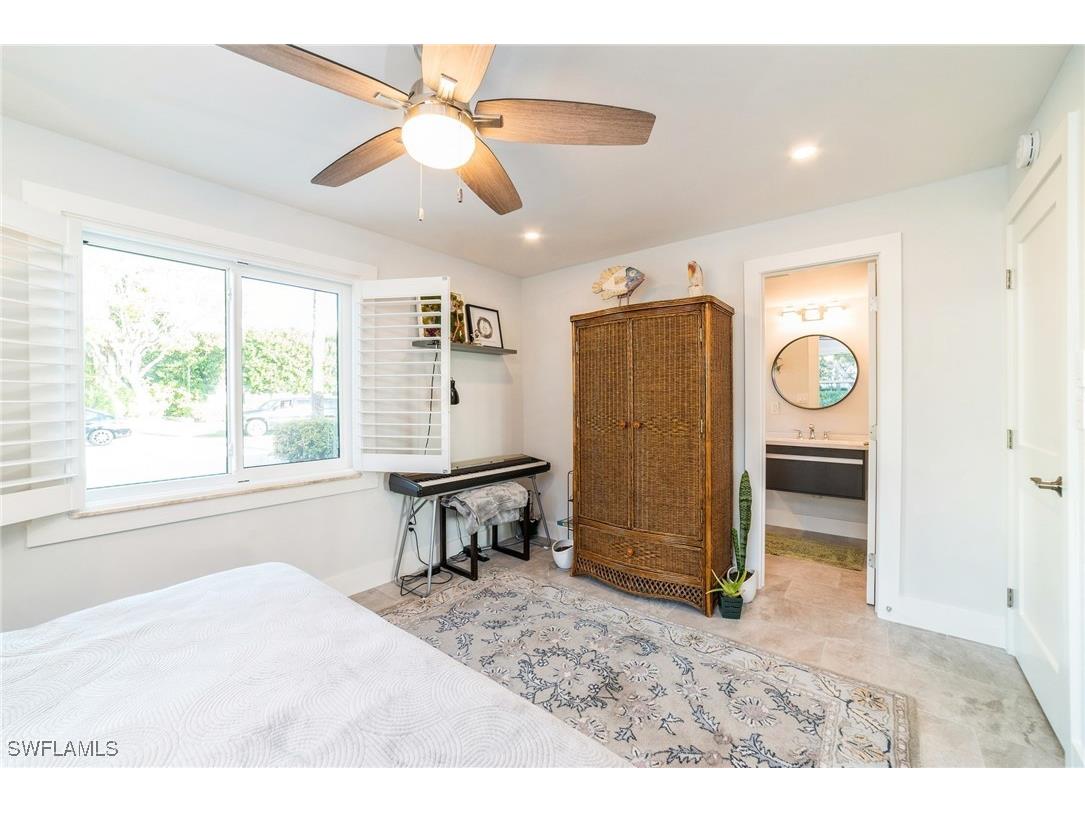980 7th Avenue S #101 Naples FL 34102 226000135 image16