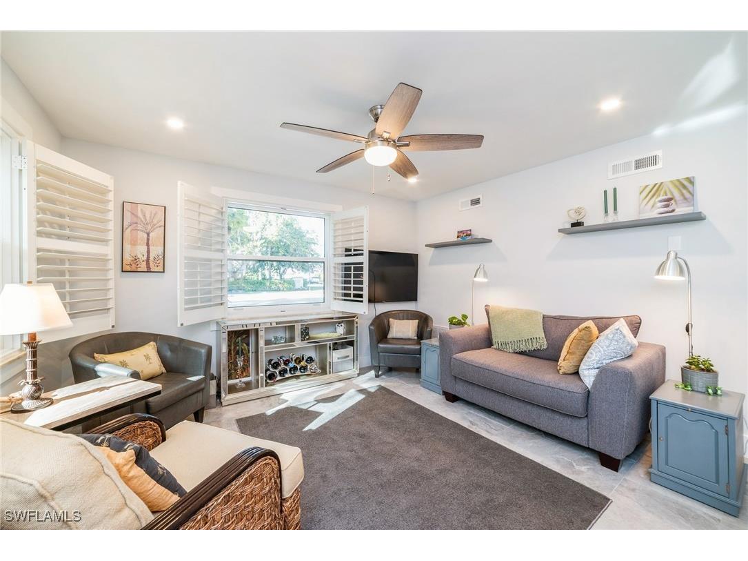 980 7th Avenue S #101 Naples FL 34102 226000135 image3
