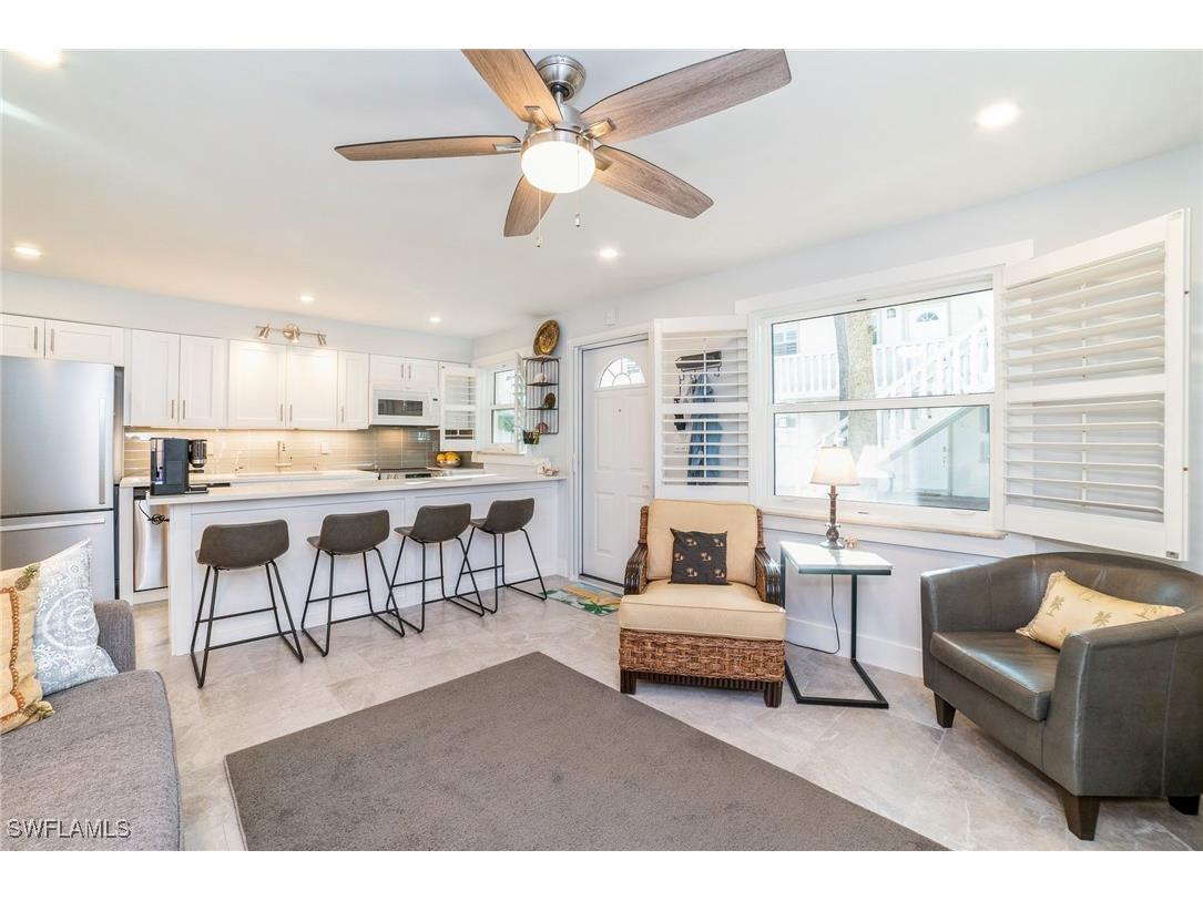 980 7th Avenue S #101 Naples FL 34102 226000135 image8