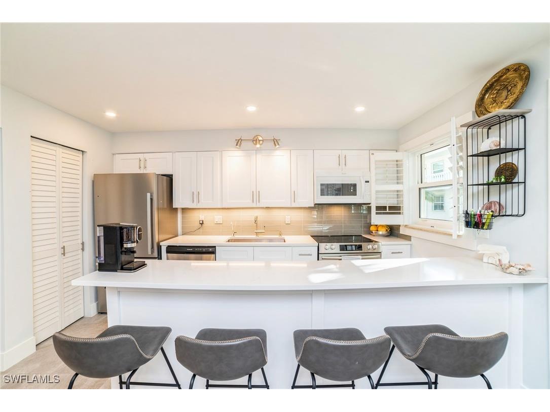 980 7th Avenue S #101 Naples FL 34102 226000135 image9
