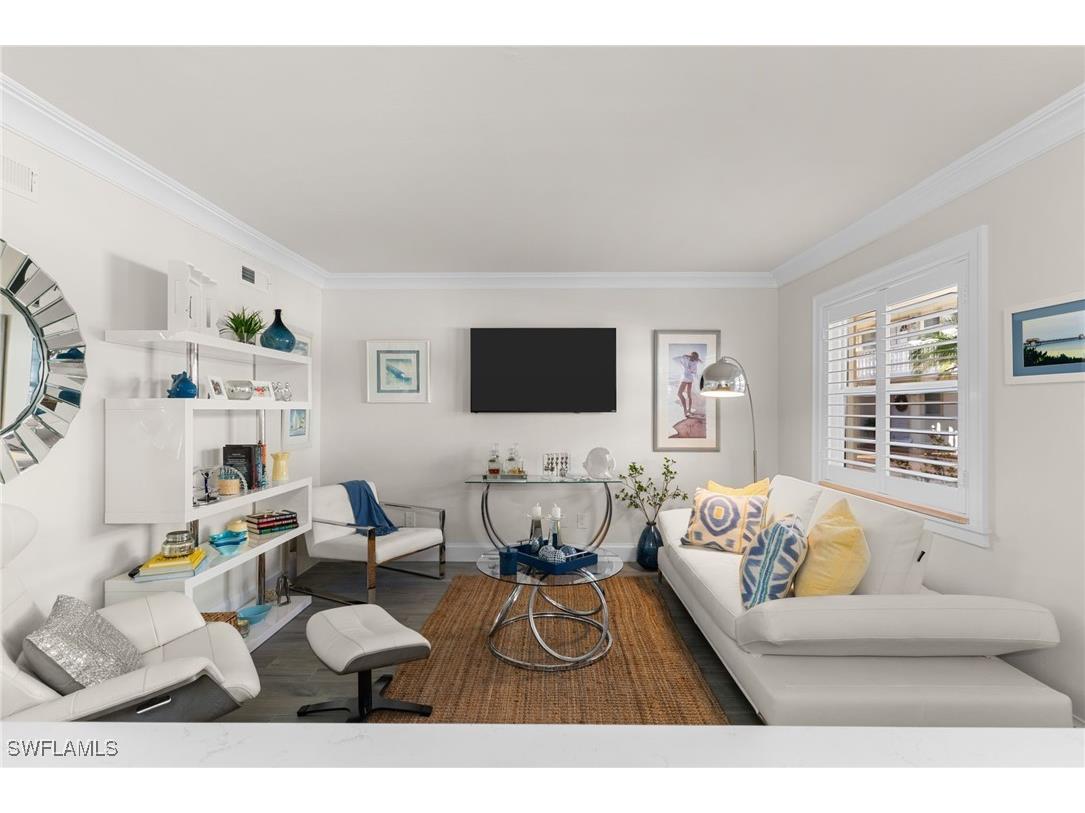 980 7th Avenue S #102 Naples FL 34102 226002899 image2