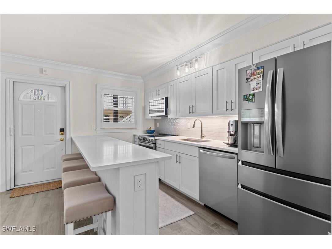 980 7th Avenue S #102 Naples FL 34102 226002899 image9