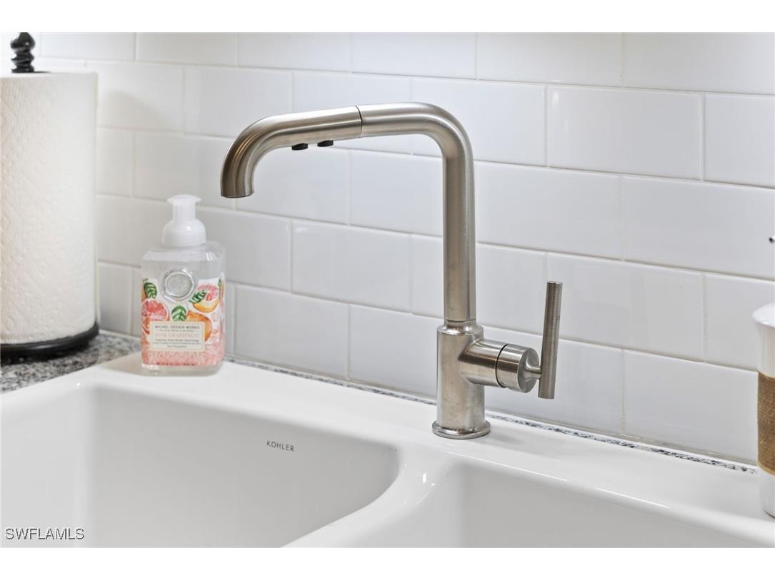 980 7th Avenue S #108 Naples FL 34102 226002183 image24