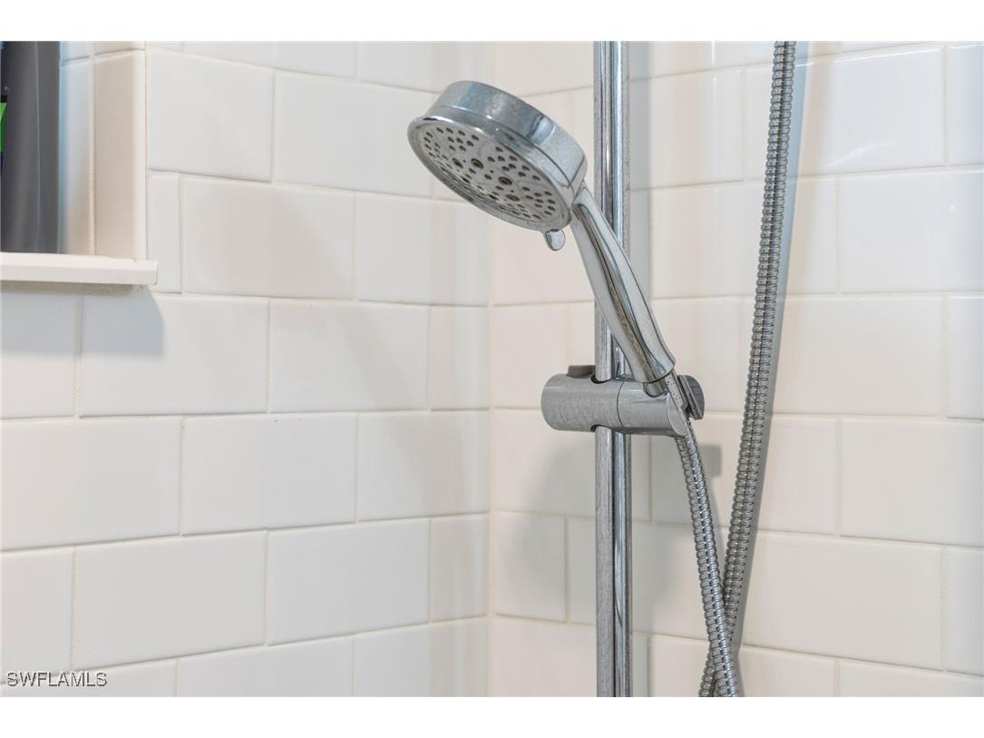 980 7th Avenue S #108 Naples FL 34102 226002183 image26