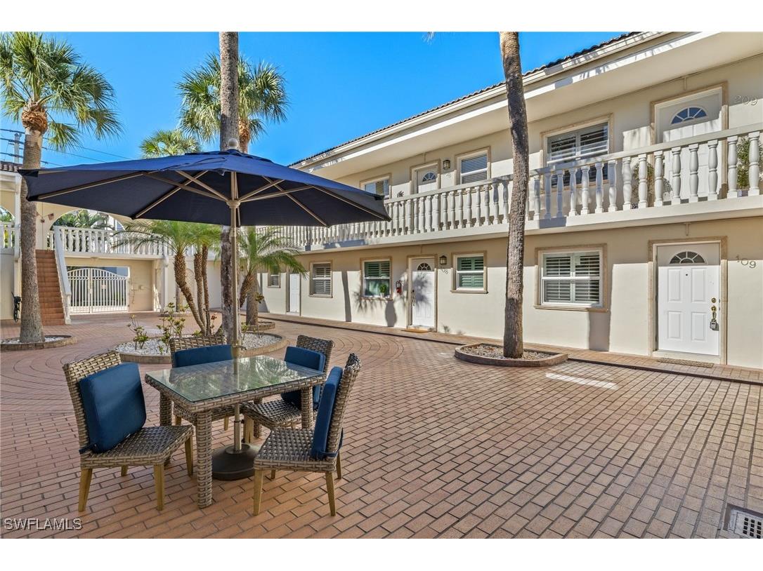 980 7th Avenue S #109 Naples FL 34102 225083095 image13