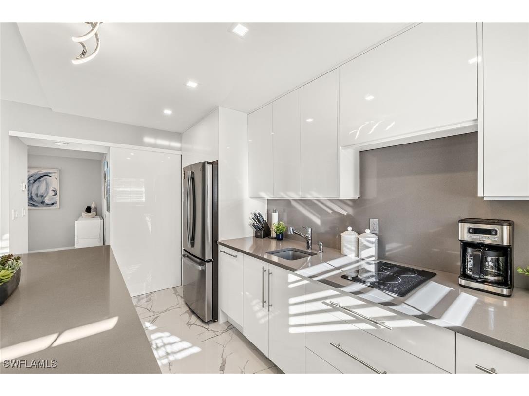 980 7th Avenue S #109 Naples FL 34102 225083095 image4
