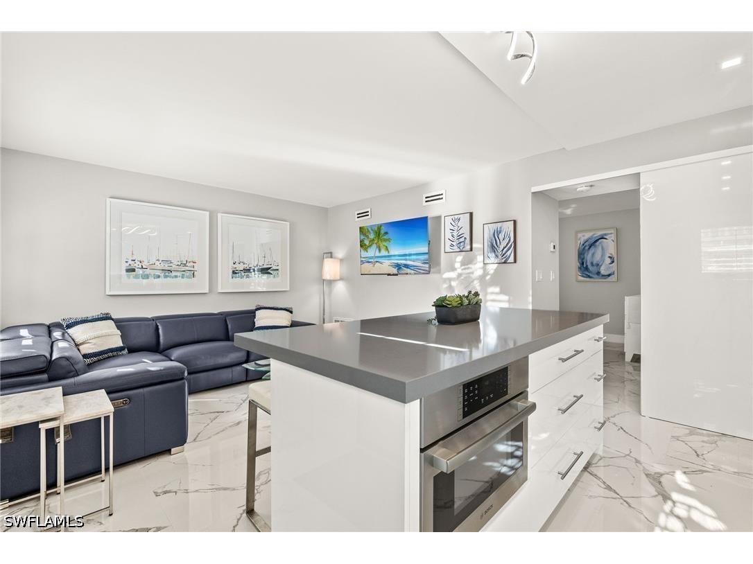 980 7th Avenue S #109 Naples FL 34102 226017941 image1