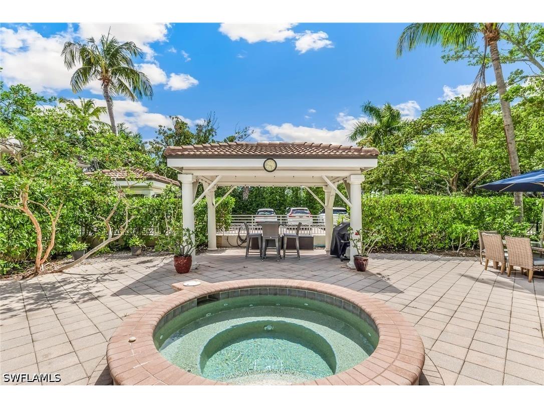980 7th Avenue S #201 Naples FL 34102 226017785 image12