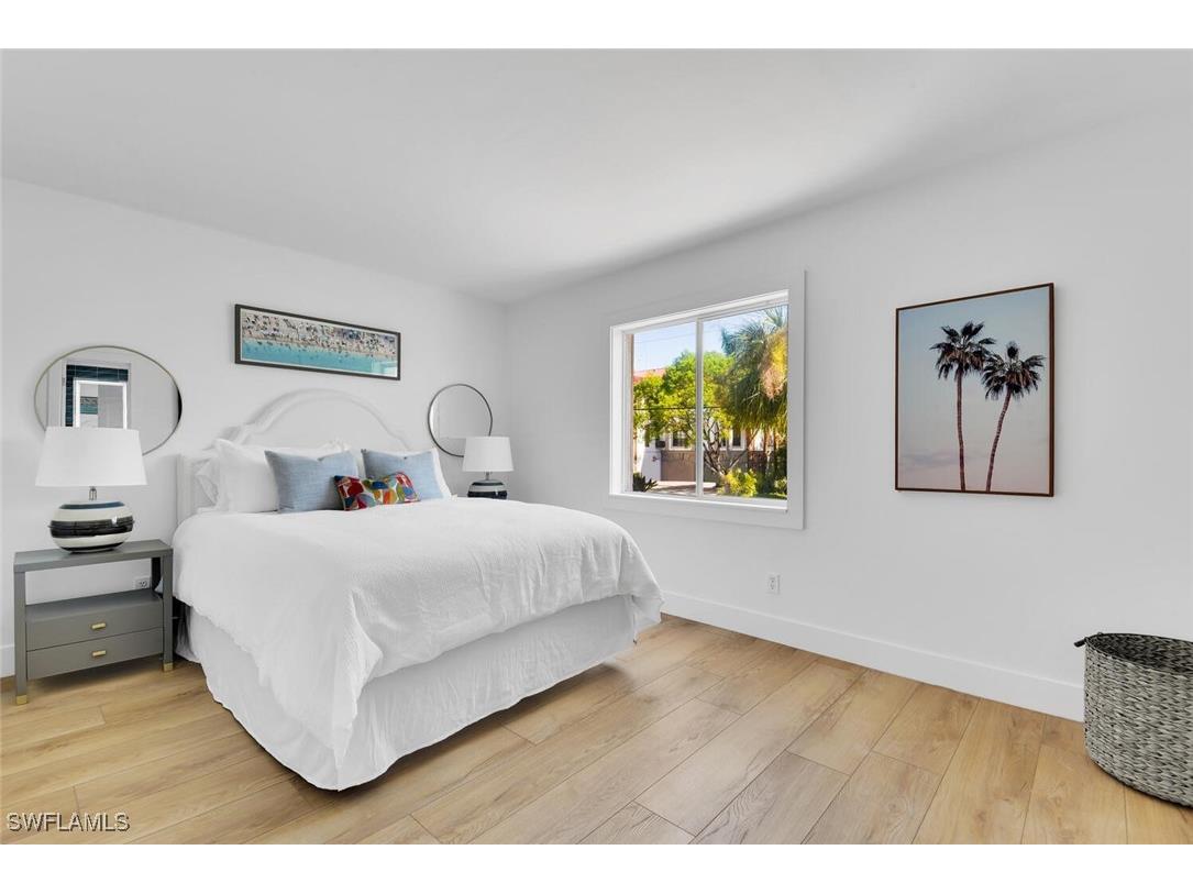 980 7th Avenue S #204 Naples FL 34102 225082879 image11