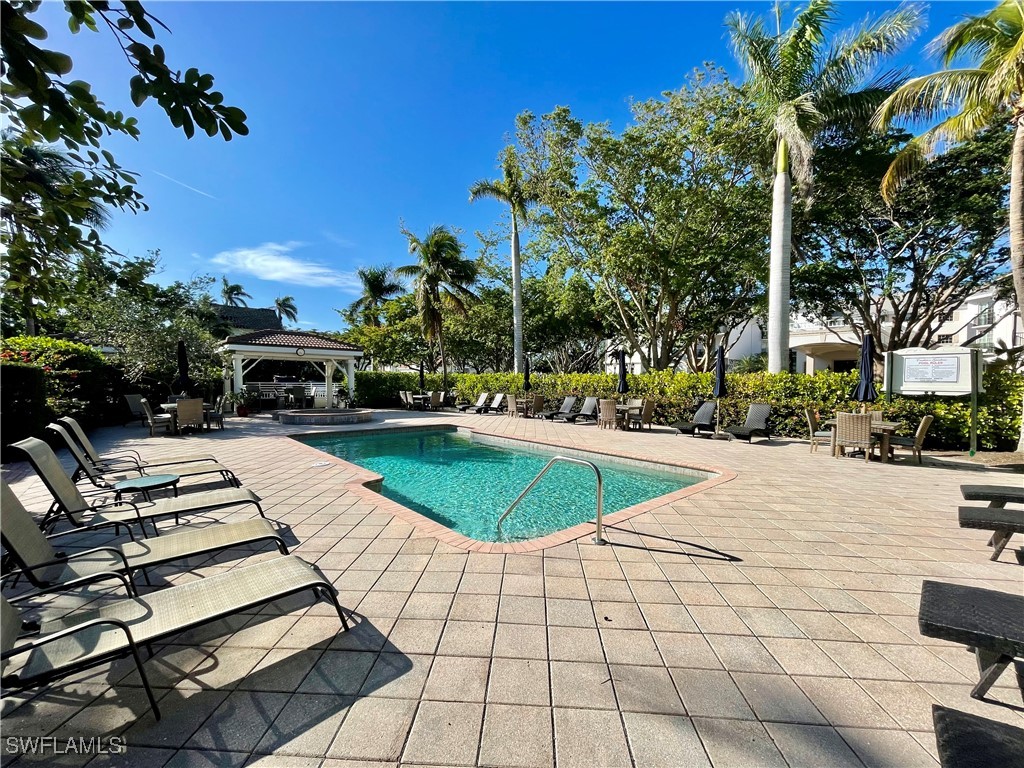 980 7th Avenue S #204 Naples FL 34102 225082879 image17