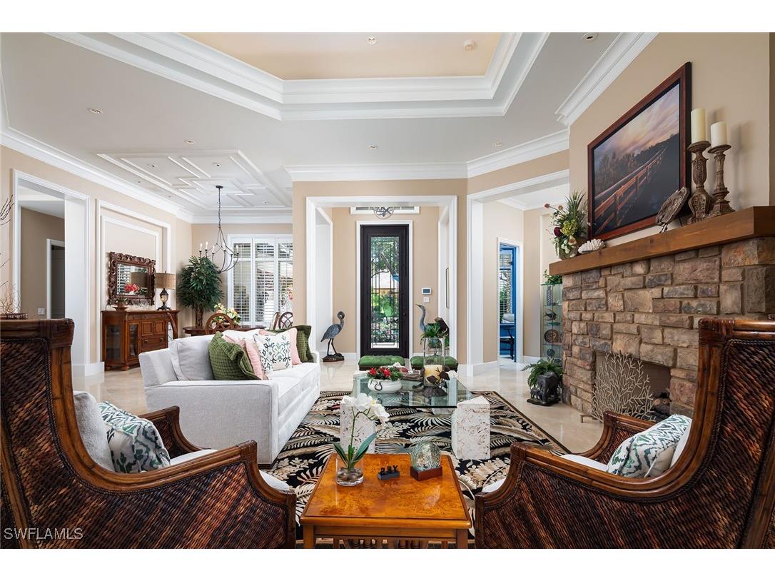 980 Barcarmil Way Naples FL 34110 225069951 image11