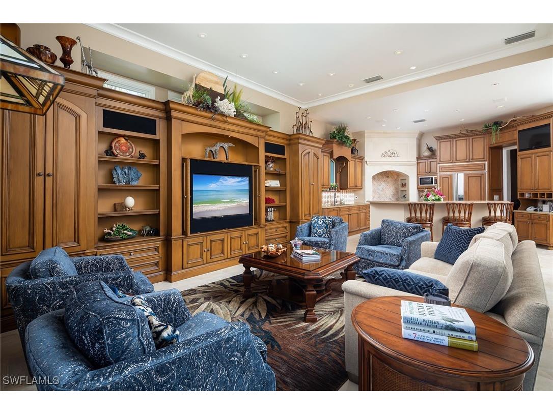 980 Barcarmil Way Naples FL 34110 225069951 image15