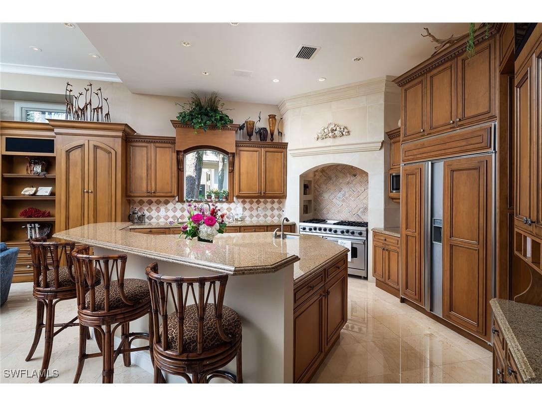 980 Barcarmil Way Naples FL 34110 225069951 image17