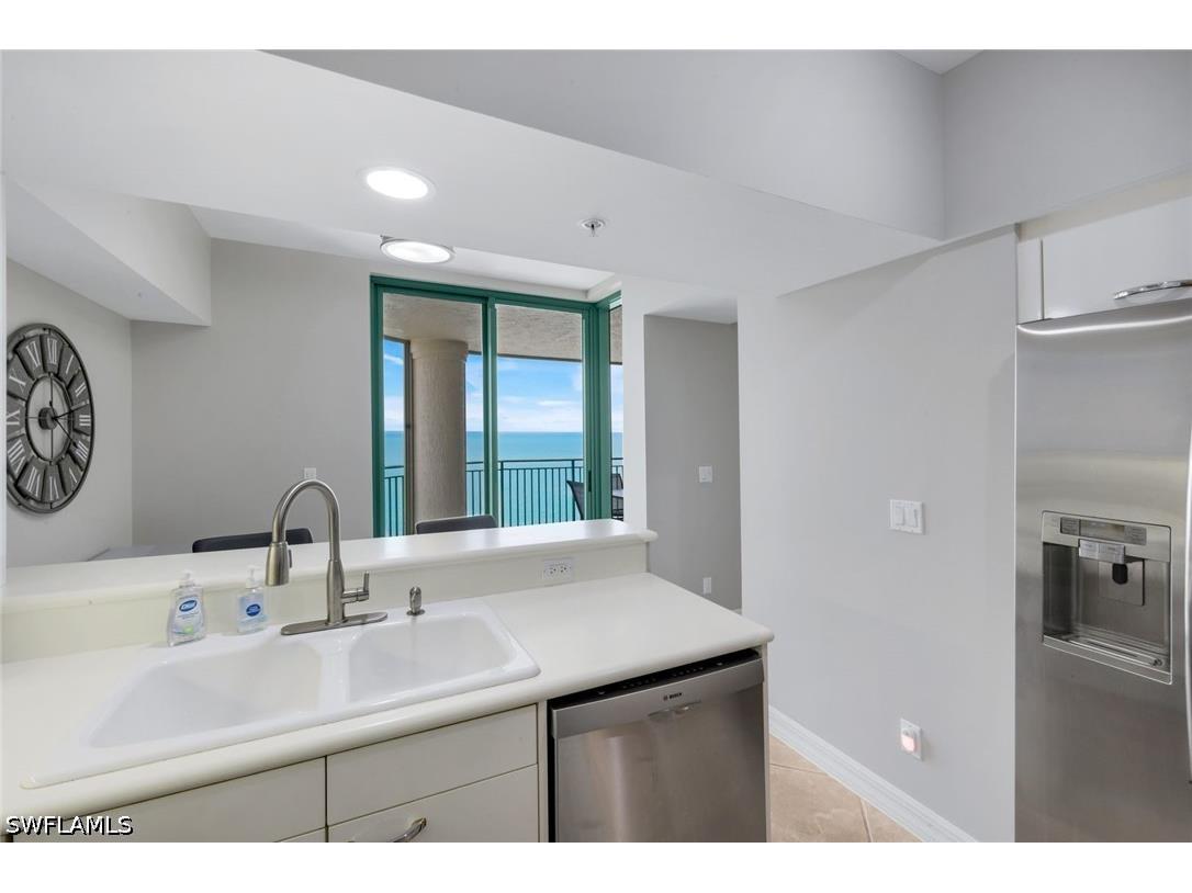 980 Cape Marco Drive #1602 Marco Island FL 34145 226019600 image9