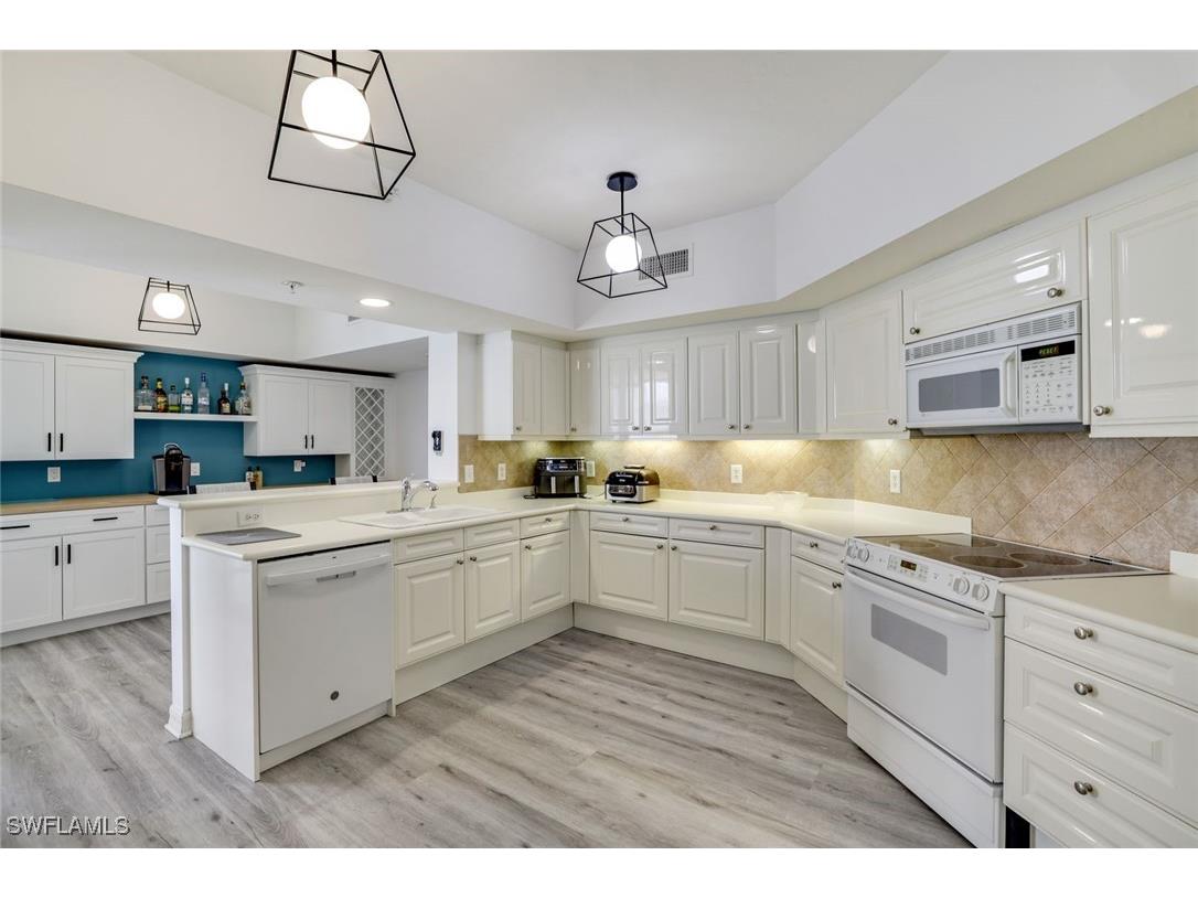 980 Cape Marco Drive #1903 Marco Island FL 34145 225076508 image6